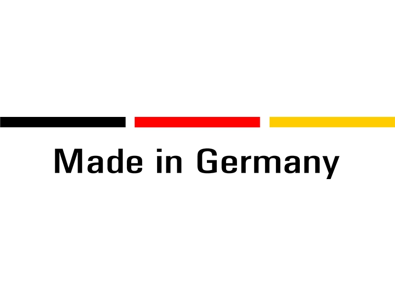 Das Bild zeigt das Logo ‚Made in Germany‘ mit den Farben der deutschen Flagge: Schwarz, Rot und Gelb, dargestellt als horizontale Balken oberhalb des Schriftzugs. Der Text ‚Made in Germany‘ steht in schwarzer, moderner Schrift und symbolisiert hohe Qualitätsstandards, Zuverlässigkeit und technologische Exzellenz deutscher Produkte.